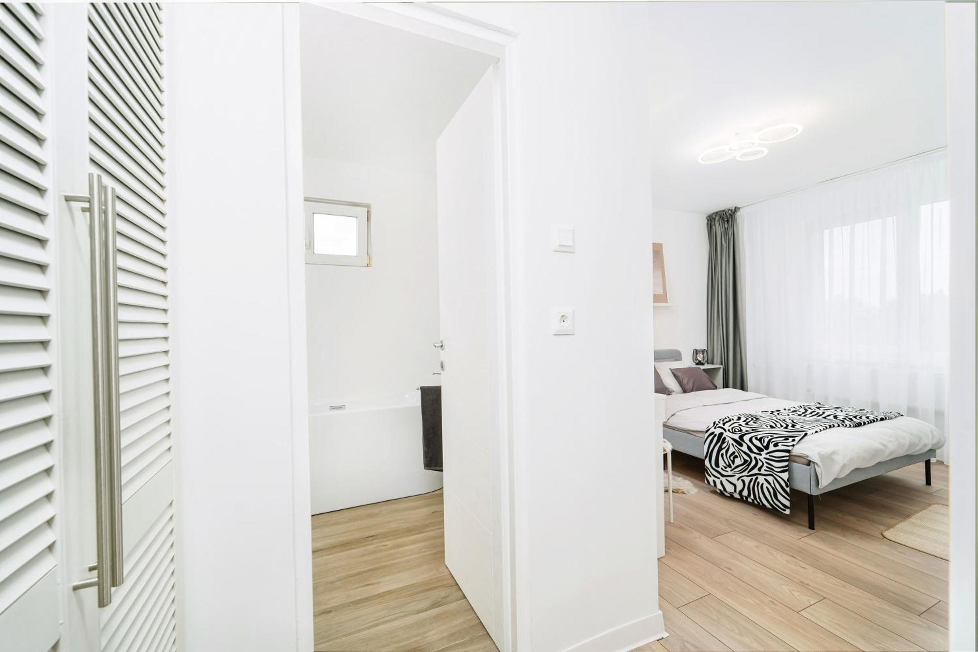 Family Stay - Calliope Apartment - By Openhouse Timisoara Exterior photo
